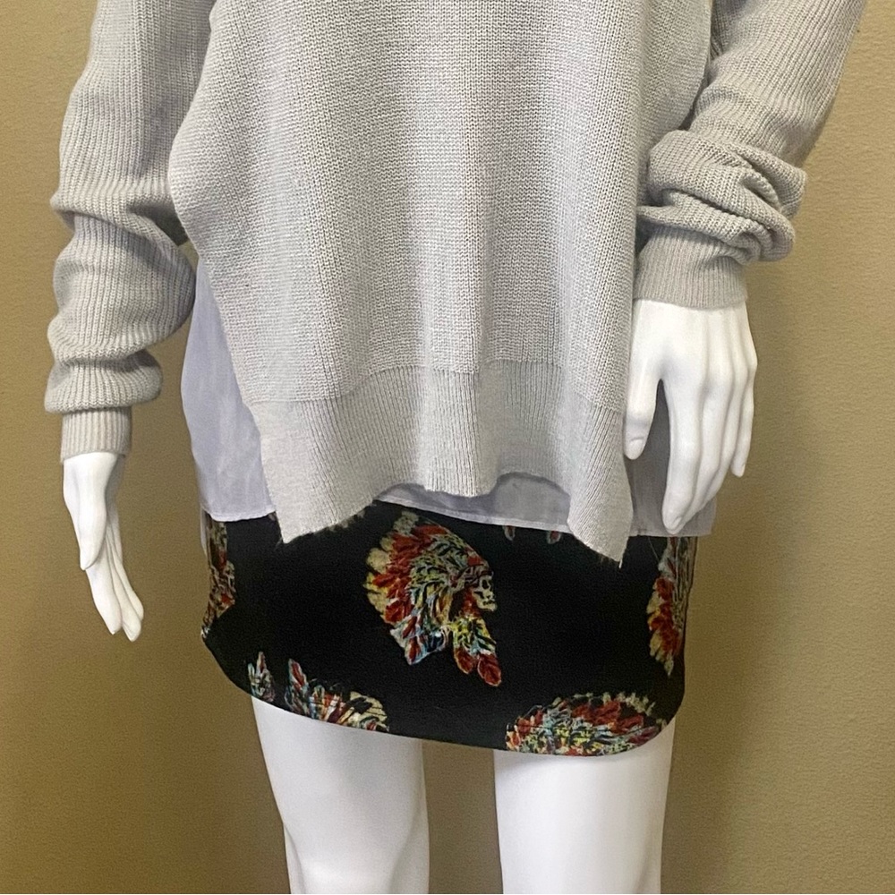 Elizabeth’s Knit Headdress Skirt